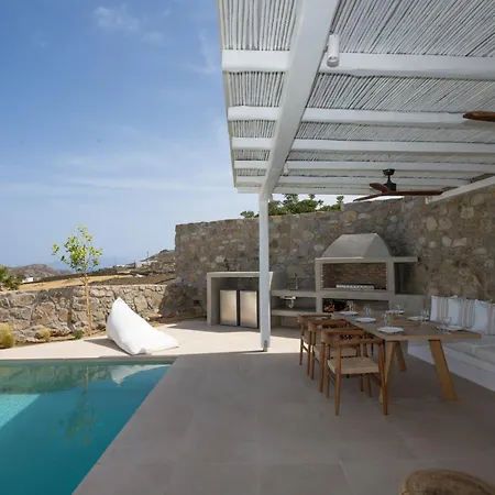 Sunrise - Sea View Private Pools Mykonos Town